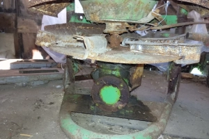 OKAZJA!!! ROSIEWACZ DO NAWOZÓW