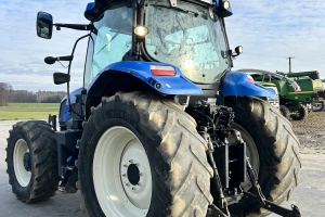 Ciągnik New Holland T6 165