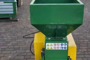 GNIOTOWNIK 3kW, do zboża, Zgniatacz walcowy, Śrutownik, Młyn, DOSTAWA