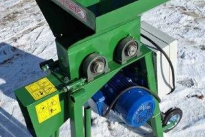 Gniotownik zgniatacz ziarna zboża kukurydzy , WYSYŁKA , nie śrutownik