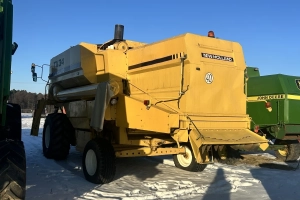 Kombajn New Holland TX 34