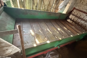 Rozrzutnik do obornika 4T dwuosiowy