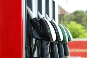 Czy ceny paliw znów wzrosną? Napięcia wokół Cieśniny Ormuz mogą wpłynąć także na rolnictwo